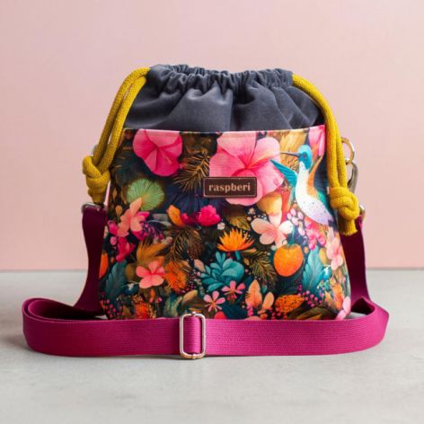 Ciemnoszara listonoszka z kominem z weluru w kwiaty i koliberki – handmade