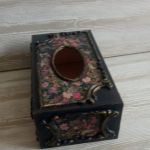 Chustecznik z różyczkami - Chustecznik handmade