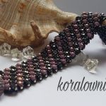 Blady róż z czernią - mankiecik - Blady róż z czernią