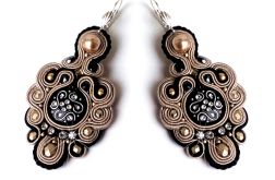 Kolczyki Beżowe z Czarnym