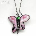 Motyl na różowo - szklany motyl