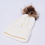Czapka zimowa z pomponem czapka na zimę biała - czapka na zimę