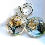 Kwiaty zatopione w szkle, efektowne kolczyki, srebro - 