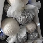 Drewniana choinka Biało –Srebrna LED - 
