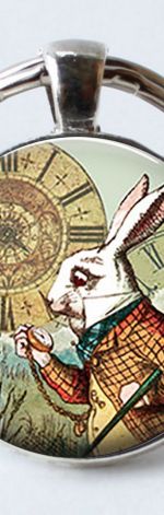 Brelok Alice in Wonderland White Rabbit
