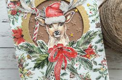 Kartka świąteczna z jeleniem w czapce Mikołaja