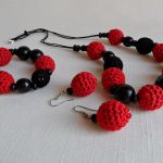 Czerwono-czarne korale. - 