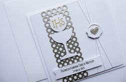 Skromna kartka na Komunię biało-srebrzysta