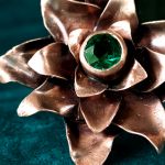 Wisior Szmaragdowy rozkwit - wisior detal