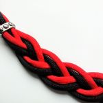 Naszyjnik paracord Red&Black - Sześć splecionych sznurków