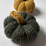 Dynie ozdobne, S, pomarańcz i zieleń - 2 szt. - Dynie ozdobne, pomarańczowa i zielona, rozmiar S - komplet 2 szt.