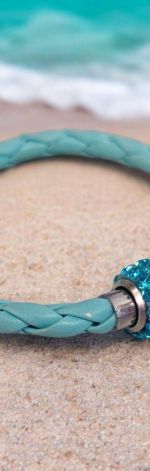 Bransoletka rzemykowa niebieskie cyrkonie