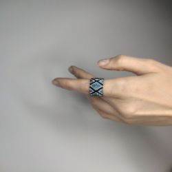 Pierścionek z koralików 