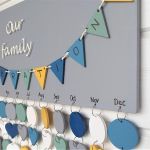 Kalendarz rodzinny, kalendarz urodzin, drewniany kalendarz, dowolne kolory i napisy 36 - 
