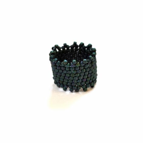 Pierścionek koralikowy zielony 15