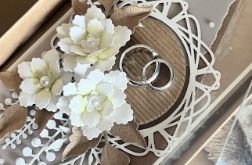 073,kartka na ślub w pudełku z obrączkami