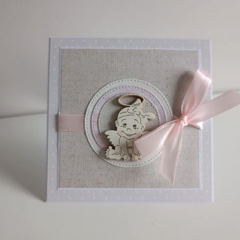 Kartka na Chrzest Święty aniołek beżowa