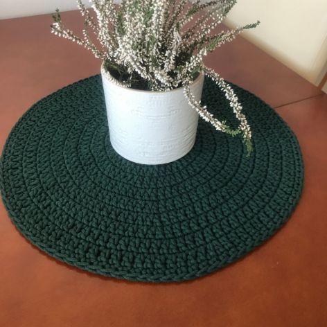 Podkładka na stół,średnica 40cm,pod talerz z sznurka.