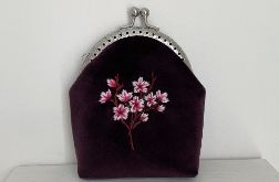 Portmonetka oberżynowa Sakura haftowana