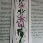 Zakładka do książki - haftowane lilie  - widok na haft