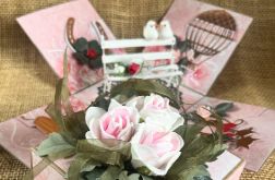 187,exploding box na ślub z urokliwą ławeczką w komplecie z torebką.