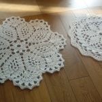Komplet 2 białych dywanów - dywan szydełkowy