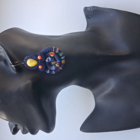 Navy Blue Masai kolczyki sutasz