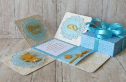 Żółto-niebieskie pudełko z okazji ślubu