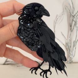 Broszka Czarny Kruk, biżuteria autorska