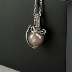 Srebrny wisiorek z kamieniem słonecznym, Mały - wisiorek zdjęcie 2