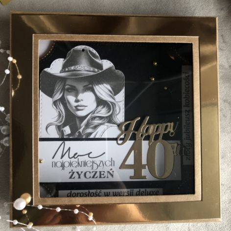 Kartka w pudełku z kopertą! 40 lat! Kobieta!