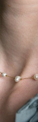Łańcuszek ze stali z naturalnymi perłami 1