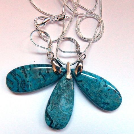 Meksykański niebieski agat szalony i srebro, wisiorek, kolczyki łańcuszek