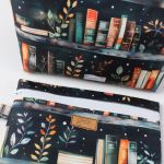 Komplet 3 kosmetyczek - Przytulna biblioteka - 