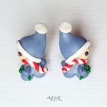 Kolczyki Świąteczne Skrzaciki Niebieskie - Kolczyki Świąteczne Maleńki Skrzacik w niebieskim kubraku - 1, OBJET d'ART