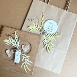 071,kartka na ślub z brzozowymi serduszkami w pudełku z torebką