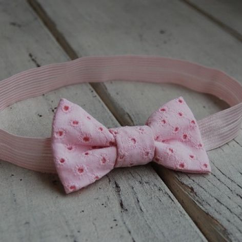 Opaska niemowlęca - Mała, ażurowa kokardka