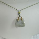 Labradoryt - kamień transformacji, wisiorek torebka - 