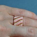 Pierścionek koralikowy biało-różowo-złoty 4 - pierścionek na prezent