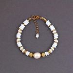 Bransoletka biała z perłą. - Bransoletka biała z perłą.