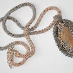 wisior beaded embroidery melanż - 