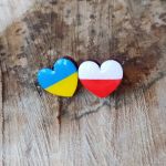 Dla UKRAINY! Kolczyki serca z flagą Ukrainy i Polski - 3