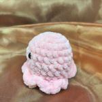 Ręcznie robiona meduzka amigurumi – maskotka handmade jasny róż - Meduzka- jasny róż