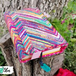 Otulacz / etui na książkę ~ kolorowe zygzaki