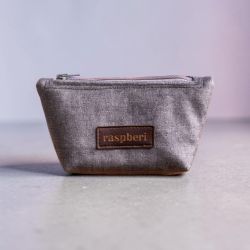 Mała szara kosmetyczka z weluru