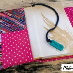 Otulacz / etui na książkę ~ kolorowe zygzaki - null