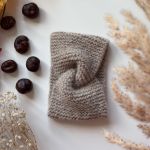 Opaska na głowę typu twist, z wełny alpaki, beżowa - Wełniana opaska twist na głowę 100% alpaka