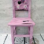 różowe krzesełko z oparciem kot - ręcznie malowane krzesło dziecięce