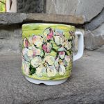 Porcelanowy kubek ręcznie malowany Kwitnąca jabłoń - 