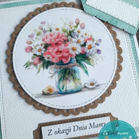 Kartka na Dzień Mamy (lub inną okazję) z bukietem w wazonie 3